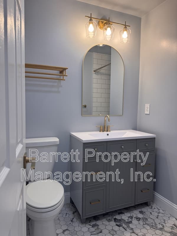 Penn Valley House: 14135 Lodgepole Drive