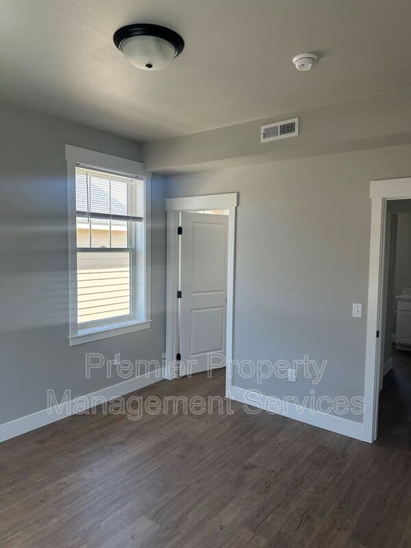 Billings Apartment: 6086 Northstead Ave