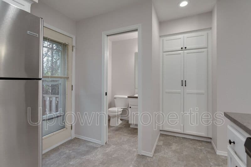 Beaverton House: 5290 SW 174th Ter