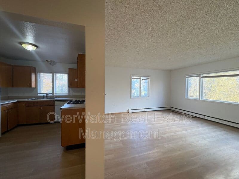 Anchorage Condo: 1507 W 45th Avenue