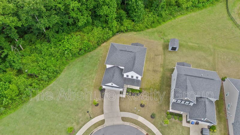 Angier House: 121 Barnwell Loop