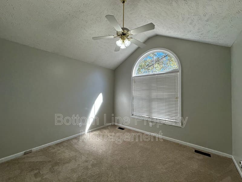 Fayetteville House: 7509 Shillinglaw Circle