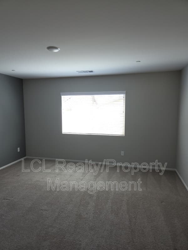 Lake Elsinore Condo: 32855 Crown Point Ln