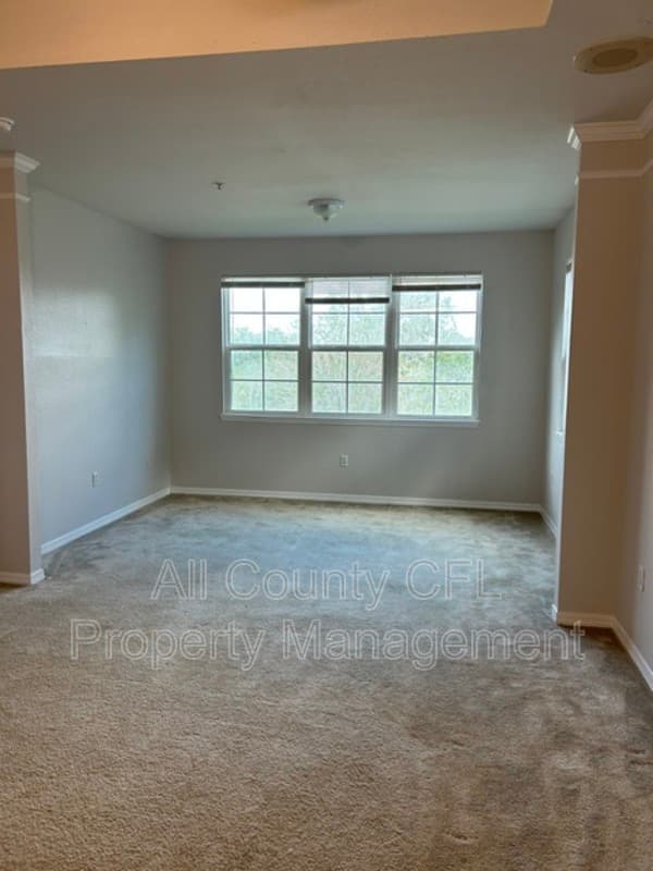 Orlando Condo: 6627 Queens Borough Ave