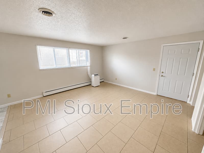 Sioux Falls Condo: 705 W 18th St