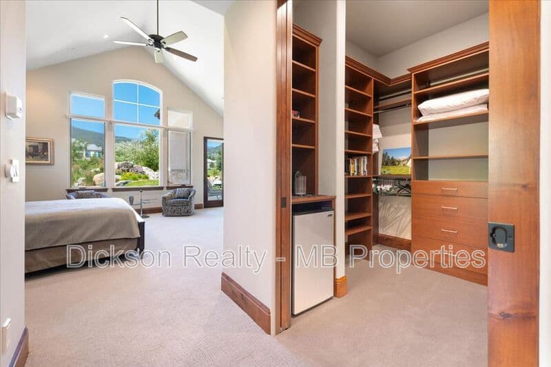 Reno House: 6645 De Chardin Lane