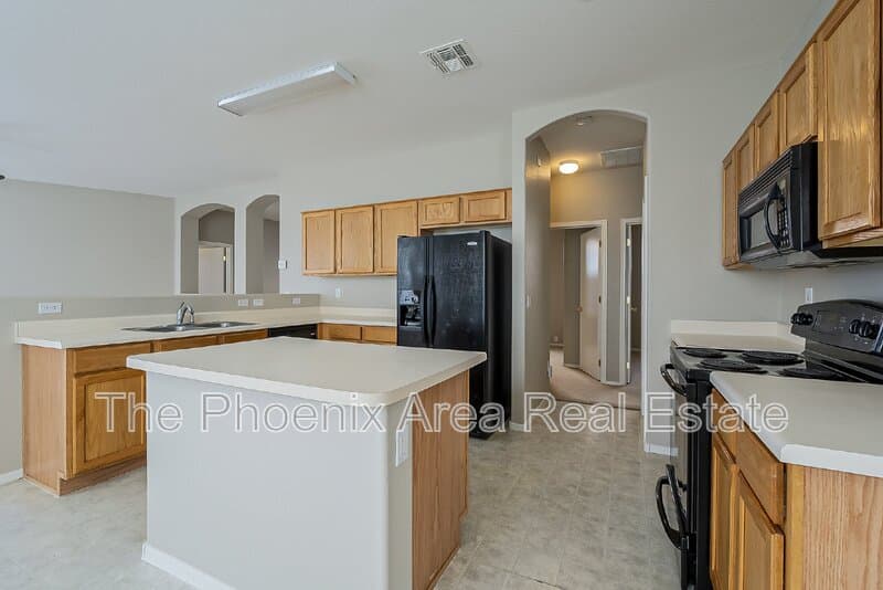 San Tan Valley House: 3103 W Dancer Ln