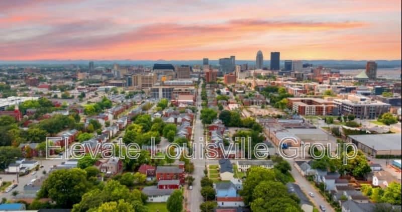 Louisville Condo: 914 East Muhammad Ali Boulevard - 2F
