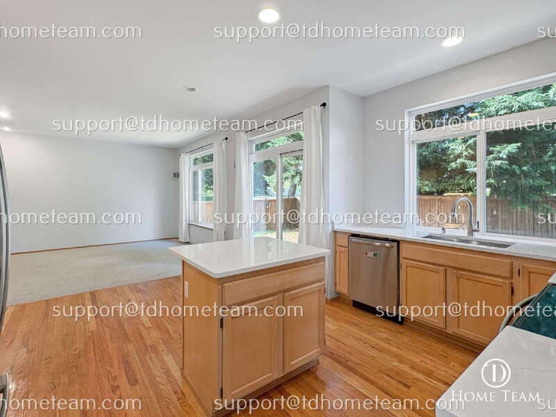Kent House: 12815 SE 223rd Pl