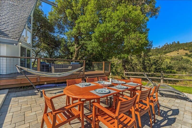 Cloverdale House: 47 Geysers Road
