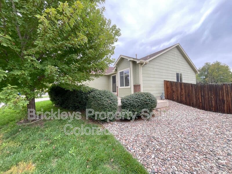 Colorado Springs House: 4325 Poplar Brook Dr
