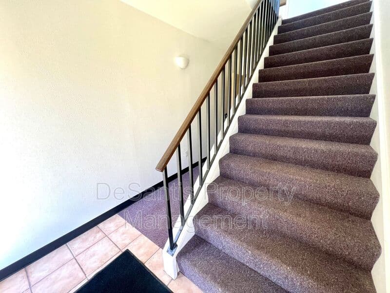 Moon Twp Condo: 800 College Park Drive