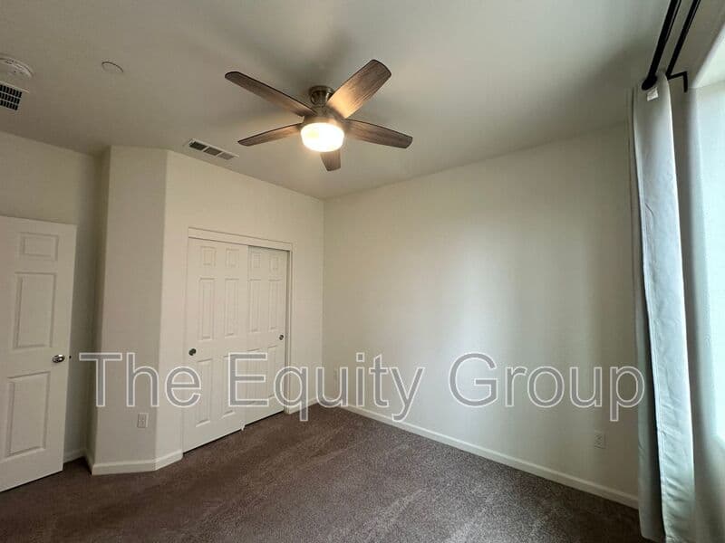 Visalia House: 2231 South Lebec St