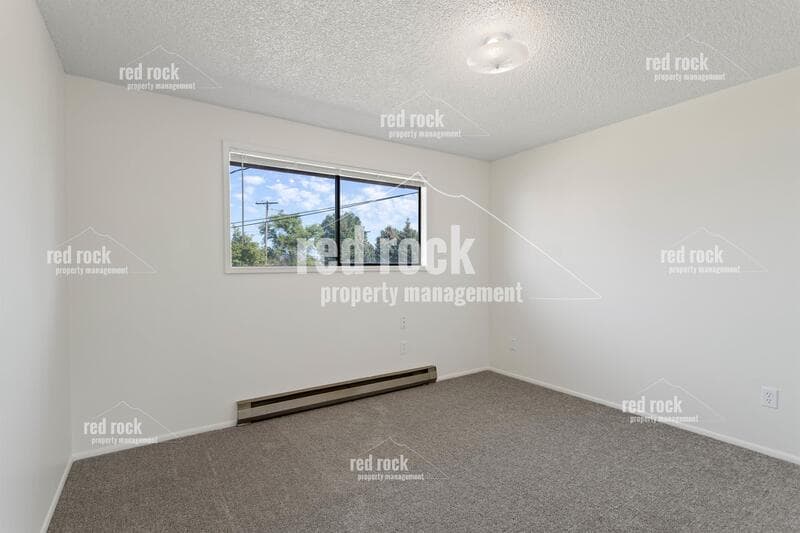 Spokane Valley Condo: 2724 North Perrine Court - 1