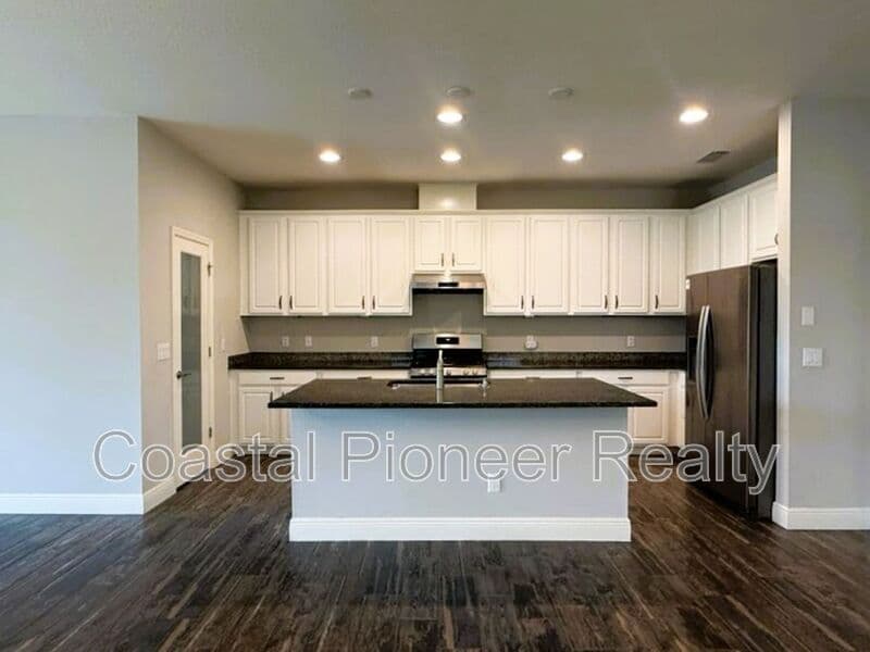 Land OLakes House: 4786 Ballantrae Blvd