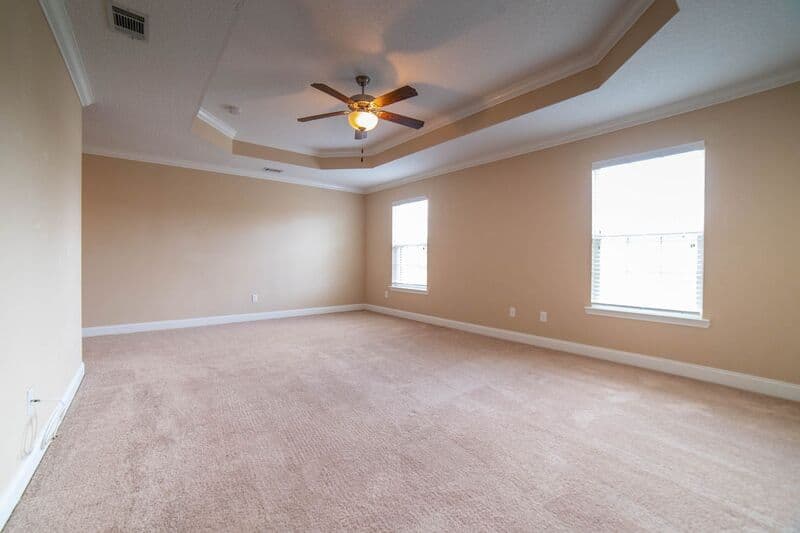 Hinesville House: 211 Augusta Way