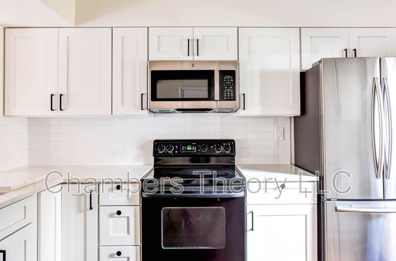 Arlington Condo: 2412 S. Walter Reed Dr