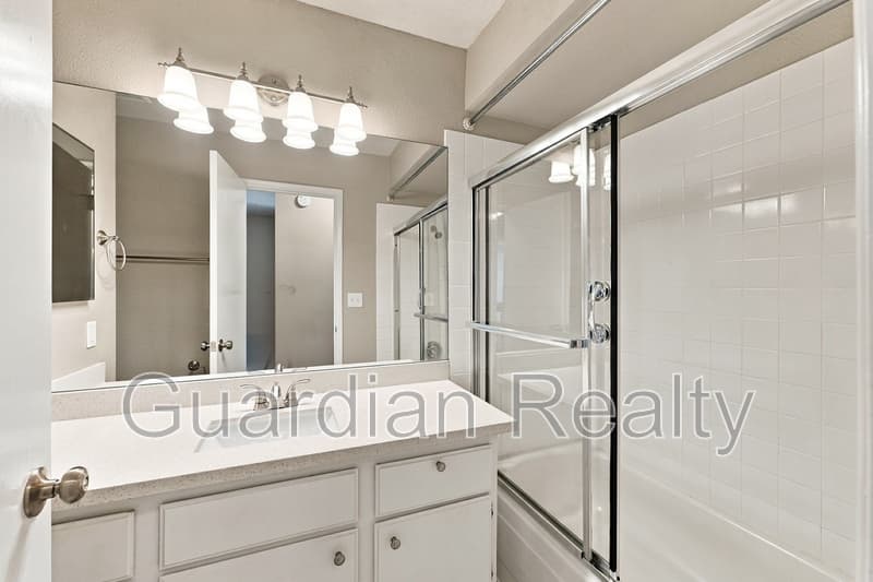 Las Vegas Townhome: 3251 Longford Way