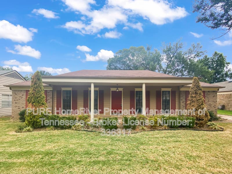 Memphis House: 5654 Chapman Ave
