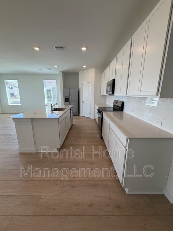 Minneola House: 3022 Granite Ridge Ave