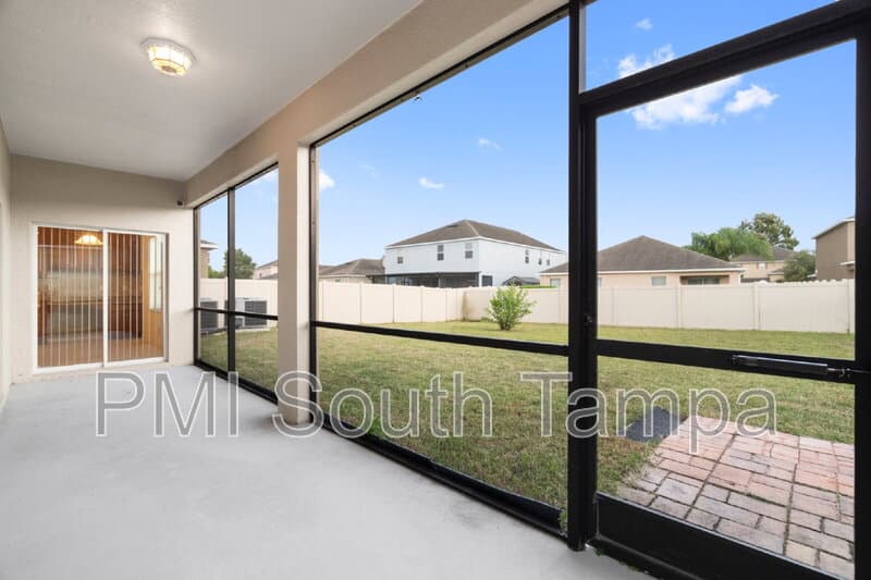 Hudson House: 13740 Newport Shores Dr
