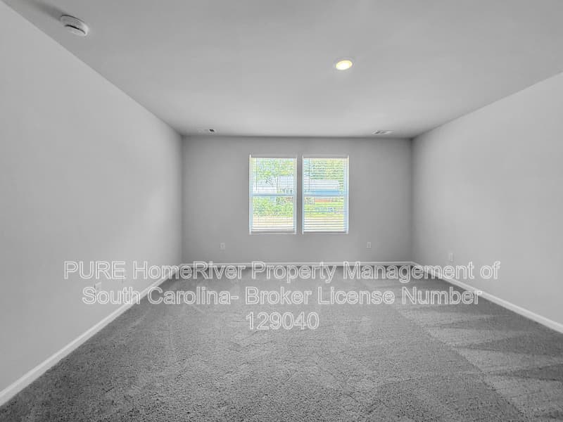 Spartanburg House: 483 Sundown Dr