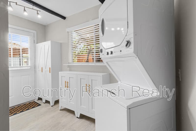 Bullhead City House: 460 Patillo Drive