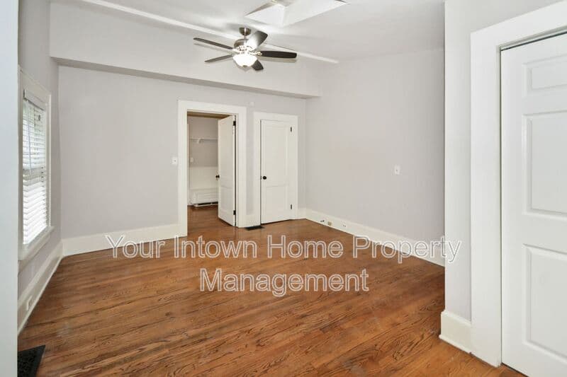 Atlanta House: 619 Cooledge Ave NE