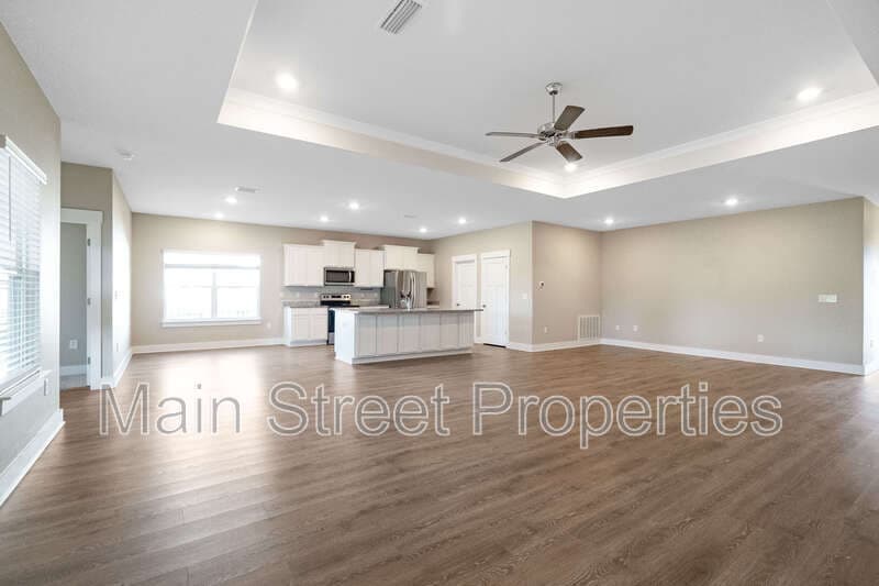 Pensacola House: 10836 Blacktail Loop
