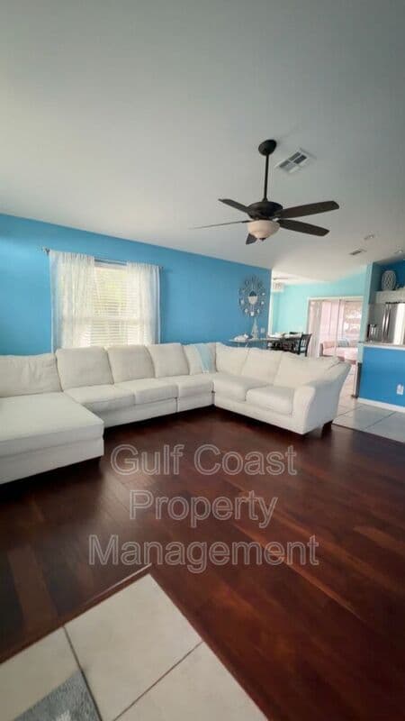 Bonita Springs House: 11652 PAWLEY AVE