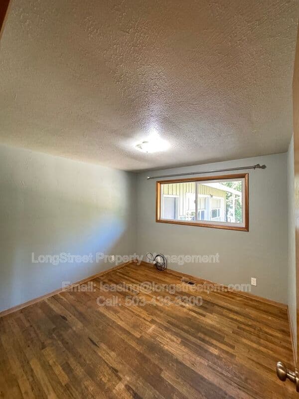 Corvallis House: 720 SW 53rd Street