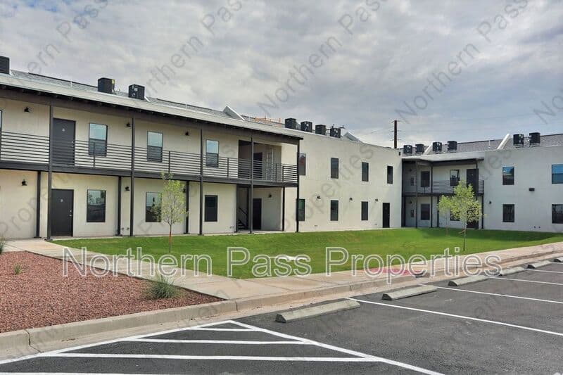 El Paso Condo: 1061 Ranger Trail