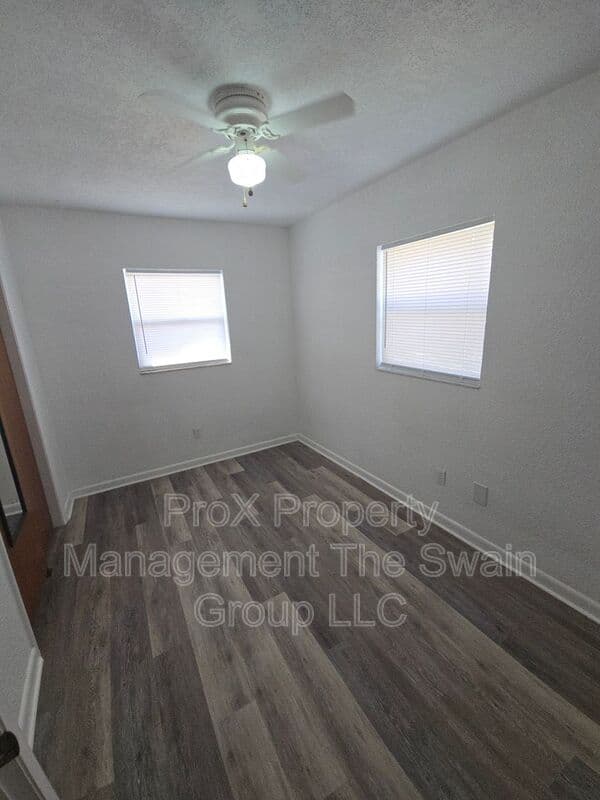 Winter Haven House: 3509 Ave S NW