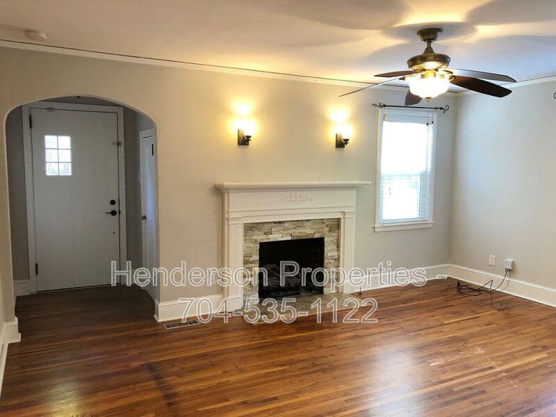 Charlotte House: 4229 Hiddenbrook Drive