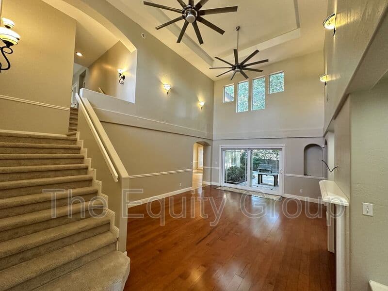 Visalia House: 5319 W. Harold Ave