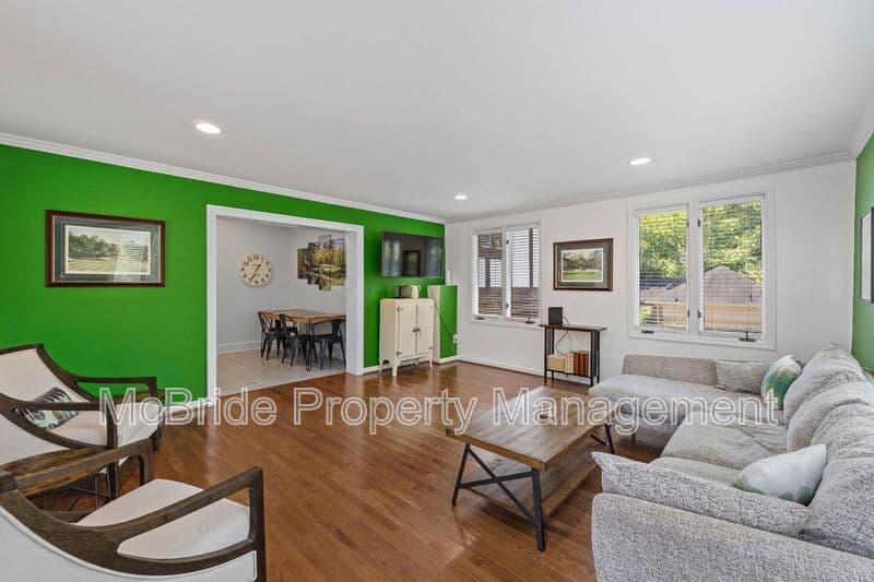Augusta House: 3322 Wheeler Road