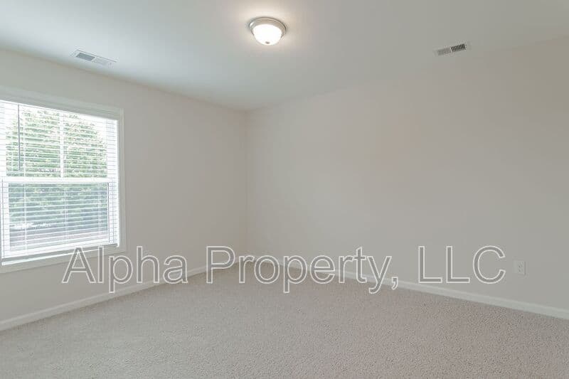 Greer Townhome: 8 Sabine Leaf Ct