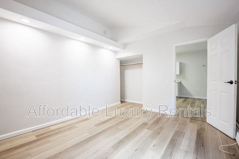 Rochester Condo: 361 Broadway