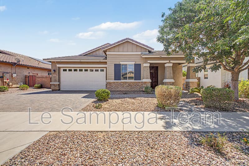 Queen Creek House: 20289 E RAVEN DR
