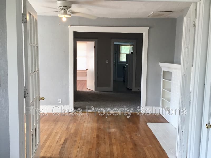 Oklahoma City House: 112 NW 17th St