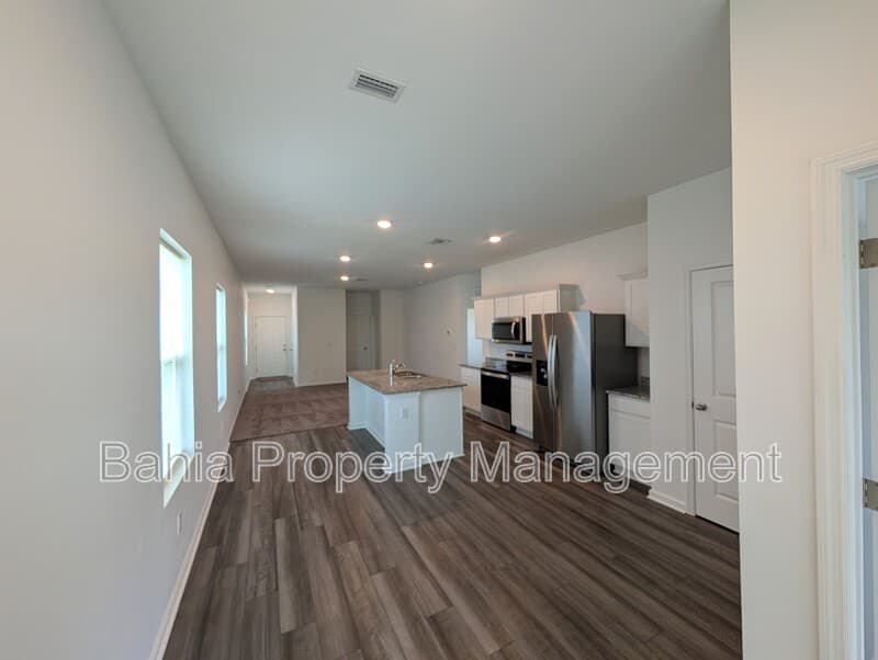 Zephyrhills House: 35491 Shade Fern Ln