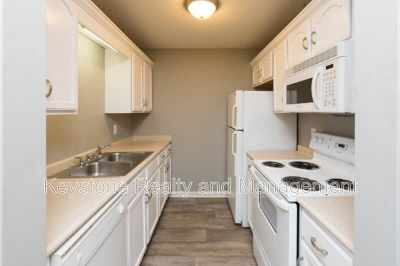 Clarksville Apartment: 3301 Royster Lane