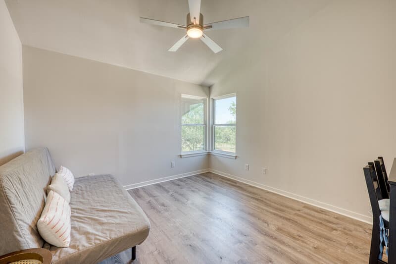 Cottonwood Shores House: 847 Pecan Lane