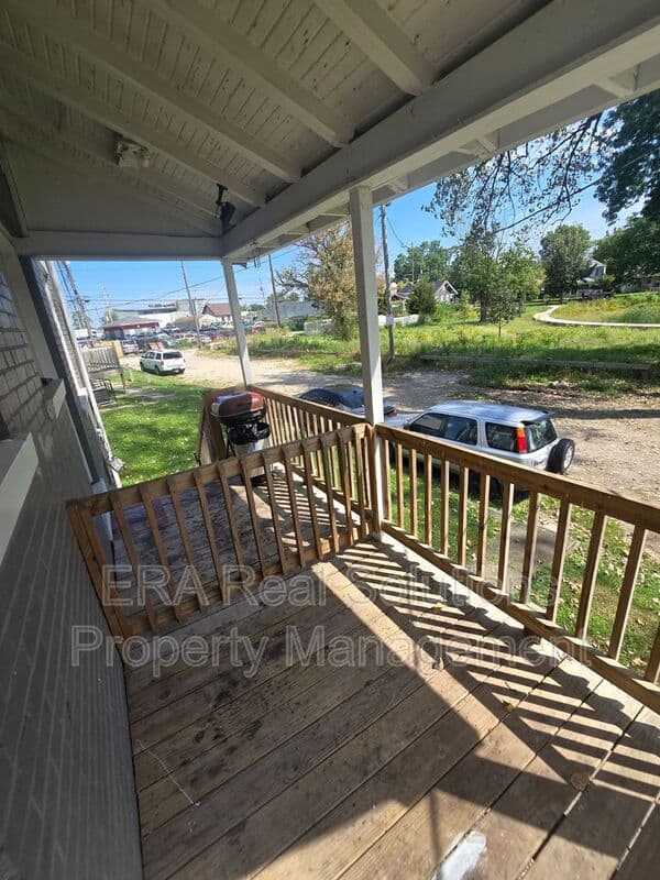 Columbus Condo: 436 Columbian Ave