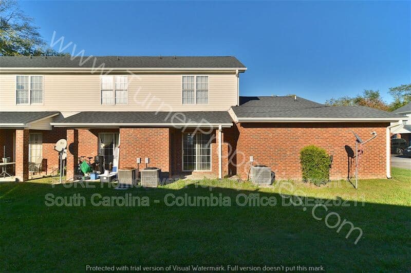 Columbia House: 3800 Plowden Rd