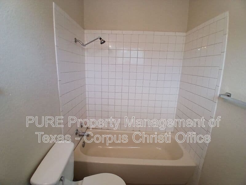 Corpus Christi Condo: 901 Furman Ave
