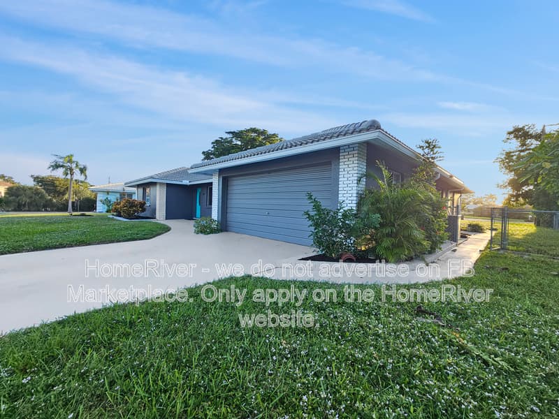 Nokomis House: 420 Signorelli Dr