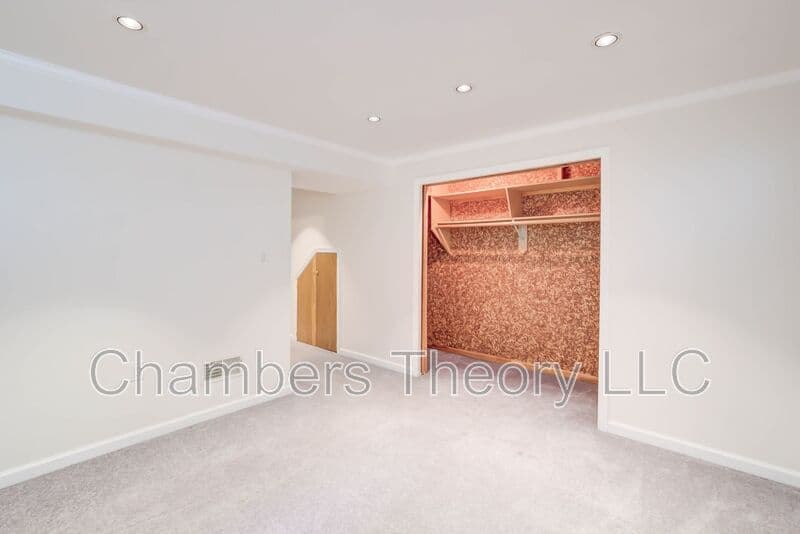Arlington Condo: 2412 S. Walter Reed Dr