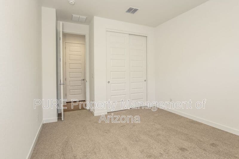 Phoenix House: 9524 W Flower St