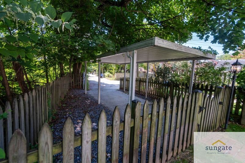 Towson Townhome: 211 Burke Ave